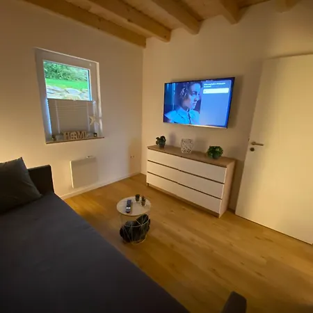 Ferienhaus Fuldatal Апартаменты Fuldatal